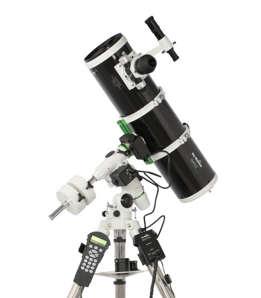 Sky-Watcher Explorer 150P-DS with EQM-35 Pro Mount